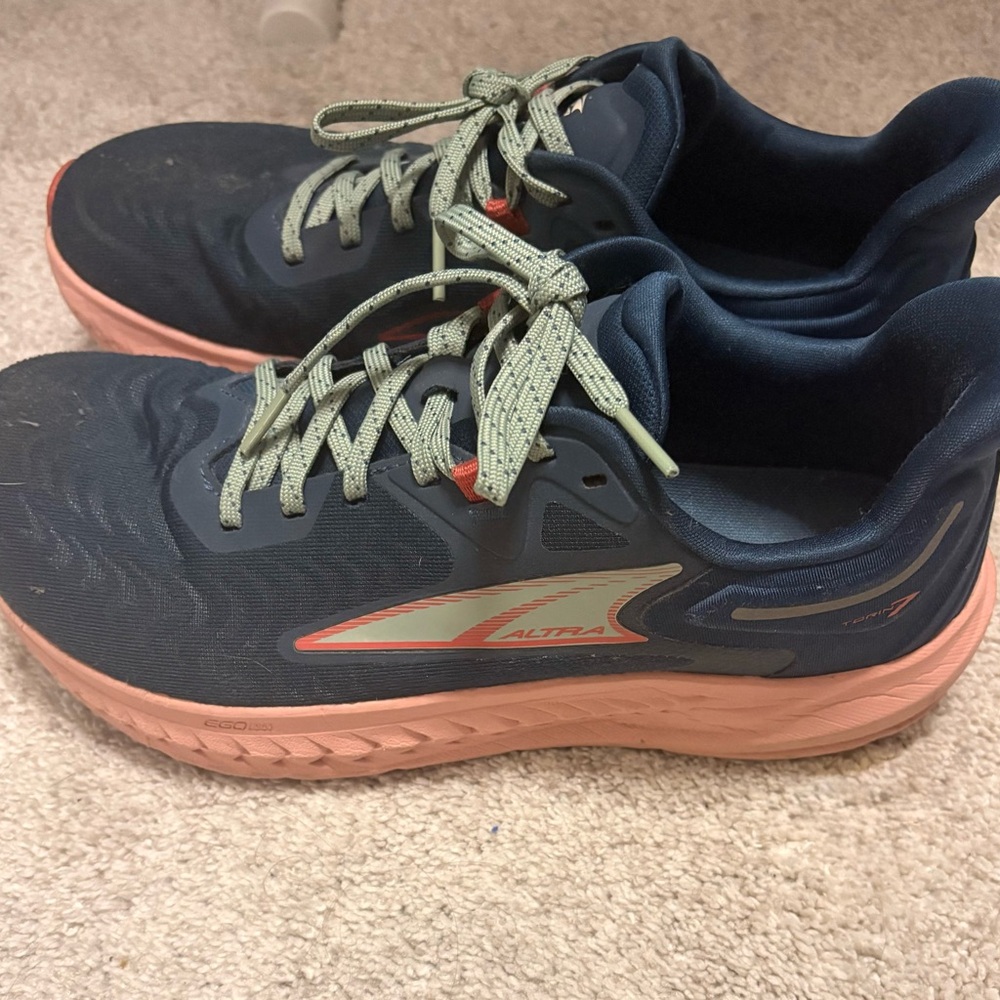 Altra Navy Running Shoe with Mint Accents, Torin 7